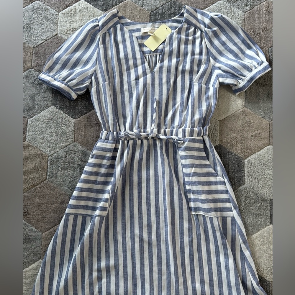 Monteau Los Angeles Striped Dress